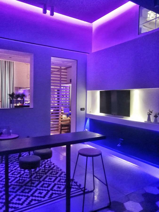 Vogue Suite Home Бари Экстерьер фото